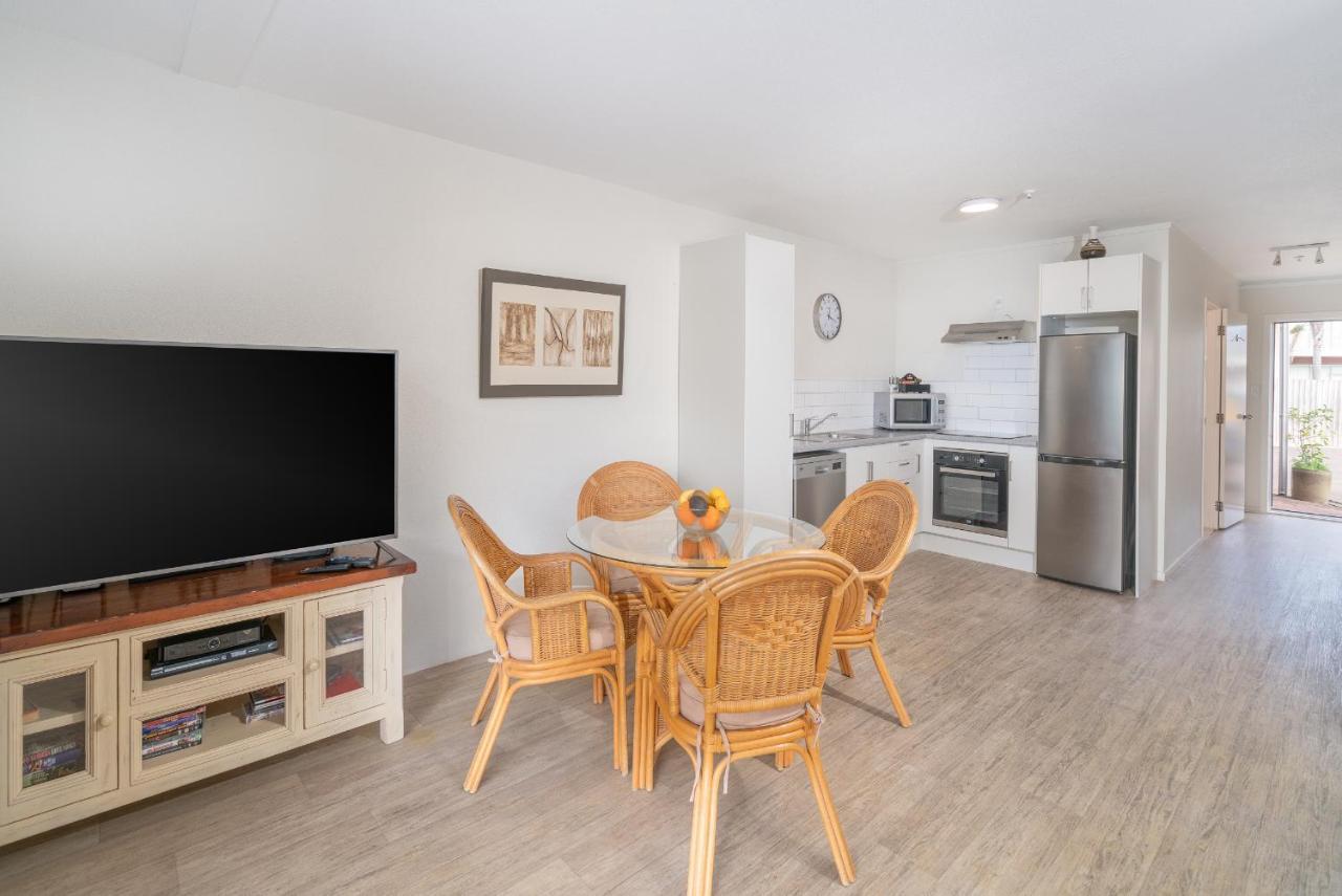 Waterfront Apartments Whitianga Kültér fotó